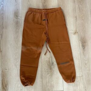 Fear of God Essentials Sweatpants. Men’s Large. Used.